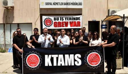 Sosyal Hizmetler Dairesi’nde uyarı grevi: Araba yok, şoför yok, bilgisayar yok, sistem yok