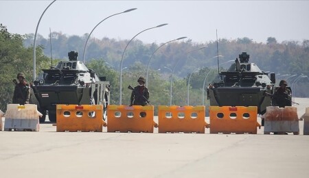 Japonya'dan Myanmar ordusuna 'ülkedeki demokratik sistemi restore et' çağrısı