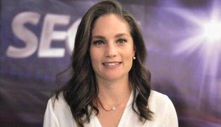 Türkiye'de gazeteci Nevşin Mengü'ye 1 yıl 3 ay hapis cezası