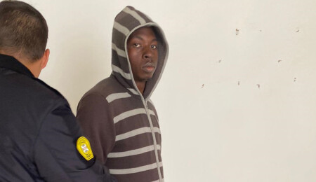 Nijerya’ya gidemediği için ortalığı birbirine kattı