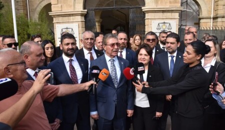 UBP, 6 Aralık seçimleri için resmi adaylık başvurularını yaptı: Durmak yok yola devam edeceğiz