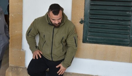 Uyuşturucu madde ithal ve tasarrufundan suçlu bulunan Gökçeoğlu, 2 yıl hapse mahkum edildi