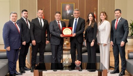 Cumhurbaşkanı Erhürman, Milli Olimpiyat Komitesi heyetini kabul etti