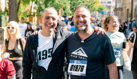 Zeki Çeler, Lefkoşa Yarı Maratonu’nda dayanışma mesajı verdi: Herkesin kazanacağı bir yarış