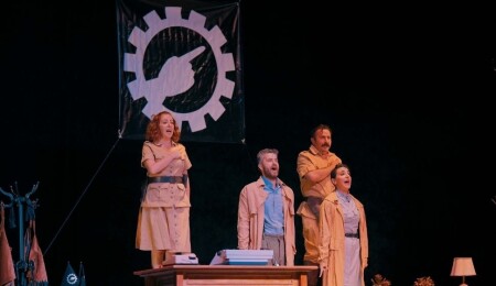 21. Kıbrıs Tiyatro Festivali kapsamında "Yaşamak mı, Yoksa Ölmek mi?” isimli oyun sahnelenecek