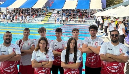 Yüzme Milli Takımı, İstanbul’dan rekorlarla döndü