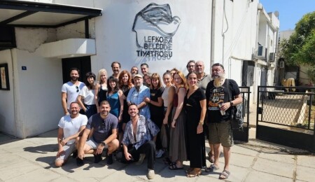 Lefkoşa Belediye Tiyatrosu 45’inci sezonunu “Sahnede Umut Yolu” temasıyla açtı