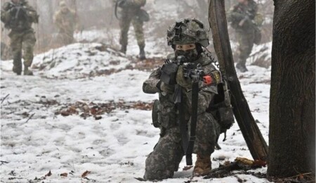Güney Kore, Kuzey ile sınırdaki bazı askeri faaliyetleri durduracak