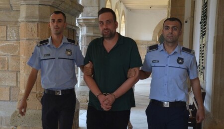 "Burayı babam kurtardı, kimse beni uçaktan indiremez" demişti 3 gün daha tutuklu kalacak