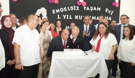 Engelsiz Yaşam Evi 1 yaşında: Öğrenciler ve aileleriyle kutlama etkinliği düzenlendi