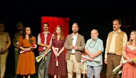 Öğretmenler Sendikası için “Aşk İçinde Mahpushane” oyunu sahnelendi