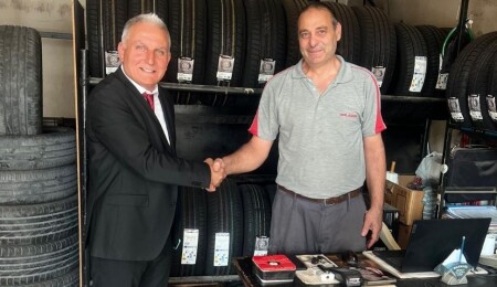 Bağımsız Cumhurbaşkanı adayı Gürlek, Lefkoşa esnafını ziyaret etti