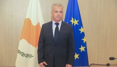 Rum Yönetimi  Adalet Bakanı Fitiris: Aykut cezasının geri kalanını İsrail'de çekecek.. Yazılı teyit aldık