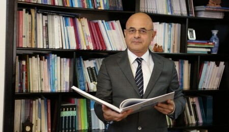 DAÜ’lü Prof. Dr. Rza Bashirov, Edelweiss Dergisi Editörler Kurulu’na seçildi