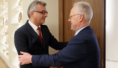 Cumhurbaşkanı Tufan Erhürman, Birleşik Krallık Yüksek Komiseri Tatham ile "güncel gelişmeleri" görüştü