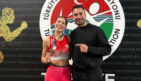 Ecem Nehir Çelik'ten uzun atlamada başarı: Türkiye 2'ncisi oldu!