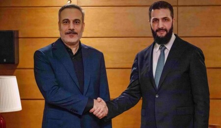 Hakan Fidan, Antalya’da Suriye Cumhurbaşkanı Şara ile görüştü