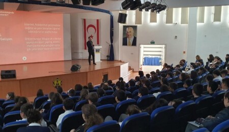 Güvenli İnternet Eğitimleri 3 bin öğrenciye ulaştı