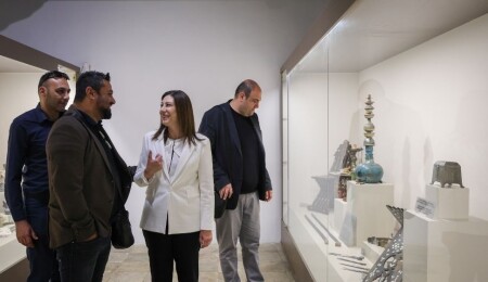 Sıla Usar İncirli’den Derviş Paşa Konağı’na ziyaret