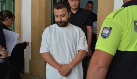 Lefkoşa’da 2 bin dolarlık sirkat davasında zanlıya tutuklu yargı