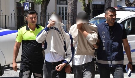 Girne’de uyuşturucu: 2 zanlıya 3 gün tutukluluk