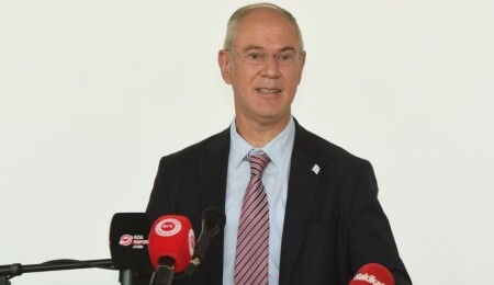 Oğuzhan Hasipoğlu: KKTC vatandaşlarının özel sektördeki oranı yüzde 50'nin altında