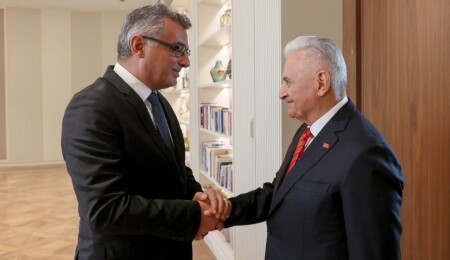 Tufan Erhürman, Binali Yıldırım'ı kabul etti: TDT Aksakallar Konseyi çalışmaları görüşüldü