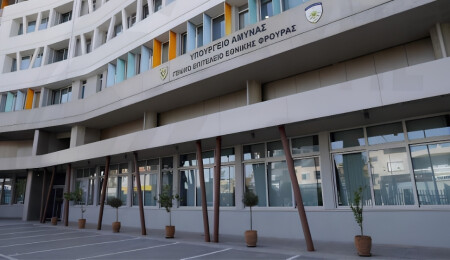Rum basını: Savunma Bakanlığı, yangına neden olan tatbikatın niteliğini gizledi