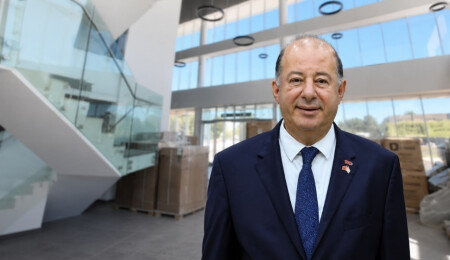 Dinçyürek’ten Kürşat’a: Ağzı olan konuşuyor, bitmiş hastane istiyorsanız size gösterelim