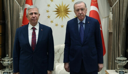 Recep Tayyip Erdoğan, Mansur Yavaş ile devam eden ve planlanan projeleri görüştü