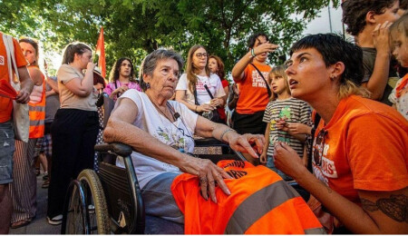 İspanya'da konut krizinin sembolü haline gelen kadın evine dönebilecek