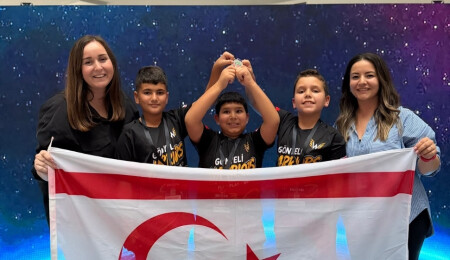 Kıbrıs Robofest öğrencileri Avrupa Drone Futbolu’nda zirvede