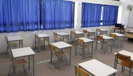 Baf’ta iki öğrenci kavga ederek birbirlerini yaraladı