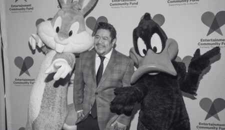 Looney Tunes karakterlerinin sesi Eric Bauza, hayatını kaybetti
