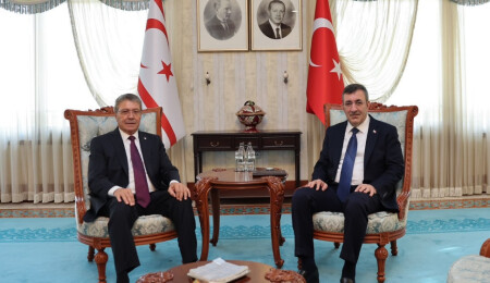 Ünal Üstel, Cevdet Yılmaz ile görüştü: 2027 Yılı İktisadi ve Mali İş Birliği Anlaşması ele alındı