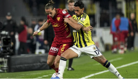 Göztepe geriden gelerek Fenerbahçe karşısında galibiyete ulaştı