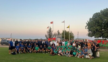 Mustafa Menekşeli anı maçında kazanan 3-2'lik skorla Mormenekşe oldu