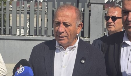 Gürsel Tekin: CHP'yi korumak benim ve arkadaşlarımın namusudur, bu namuslu görevimizi yapıyoruz
