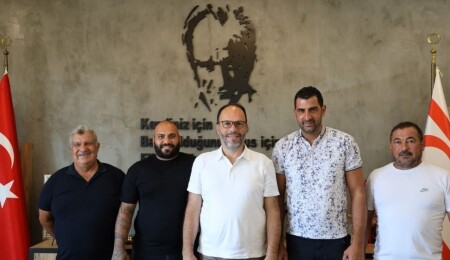 Hasan Sadıkoğlu: Gençlere yönelik projelerimizi sürdürüyoruz