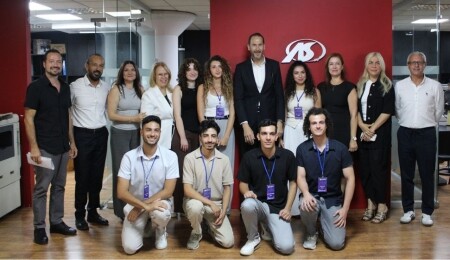 DAÜ TechGirls Komitesi Asbank’ı ziyaret etti: Sektörel iş birlikleri ele alındı