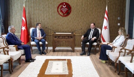 Öztürkler, Türkiye'den gelen sendika temsilcilerini kabul etti: Her alanda iş birliği ele alındı