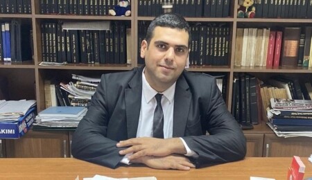 Muhtar Kaçmaz, Türkiye'ye makama saygıdan gittiklerini belirtti: Biraz saygılı olmayı mı denesek?