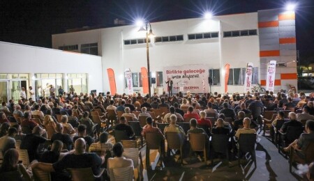 Erhürman, Maraş'ta halkla buluştu: Ciddiyeti olan bir Cumhurbaşkanıyla var olmaya devam edeceğiz!