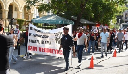 Anayasa Mahkemesi, Disiplin Tüzüğü'nü iptal etti!