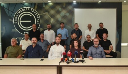 Öğretmen sendikaları: Çocukların menfaati bilimsel eğitim ve laik yaşamdır!