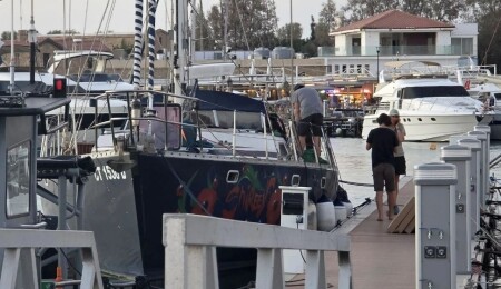Küresel Sumud Filosu’ndan bir tekne Ay. Napa Marinası’na çekildi, diğeri denize açılma izni aldı