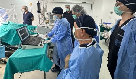 Dr. Burhan Nalbantoğlu Devlet Hastanesi’nde bir beyin pili ameliyatı daha başarıyla tamamlandı!