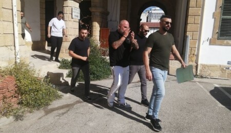 Lefkoşa’da 120 gram uyuşturucu taşımakla itham edilen zanlı 3 gün tutuklu