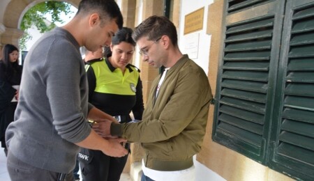 Üzerinde 40 gram uyuşturucuyla yakalanmakla itham edilen turist 20 gün tutuklu kalacak