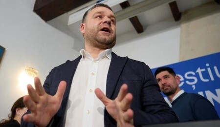 Liberal Defeats Hard-Right Contender to Become Romanian Capital’s Mayor